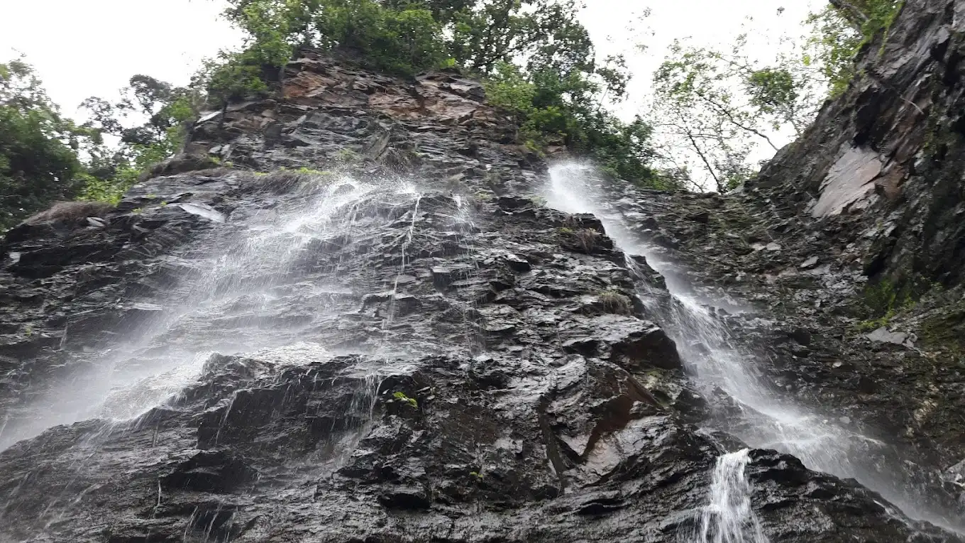 Twin Waterfall